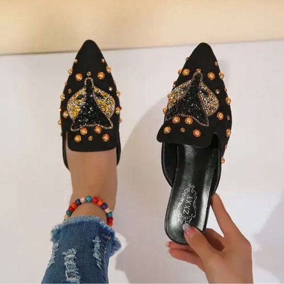 Shoes - Fox Stud Pointy Toe Mules Flats Slides Black Rhinestones Crystals Size 9 41